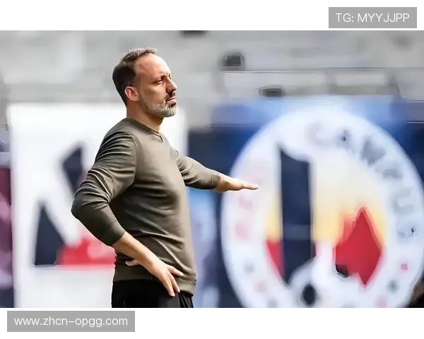 伊尔策接任霍芬海姆主帅 战术理念逐步落地 伊尔策接任霍芬海姆主帅 战术理念逐步落地